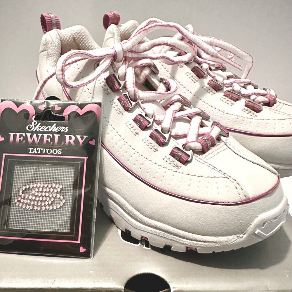 BNWB/BNWT SKETCHERS SPORT GIRLS’ PREMIUM LEATHER SNEAKERS